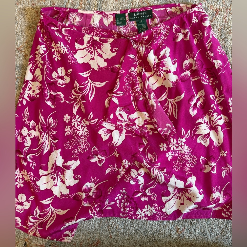 Lauren Ralph Lauren 100% Silk Wrap Skirt Hot Pink Tropical Floral Size 4